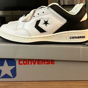 Converse Weapon Low White/Black 10.5 Sneakers